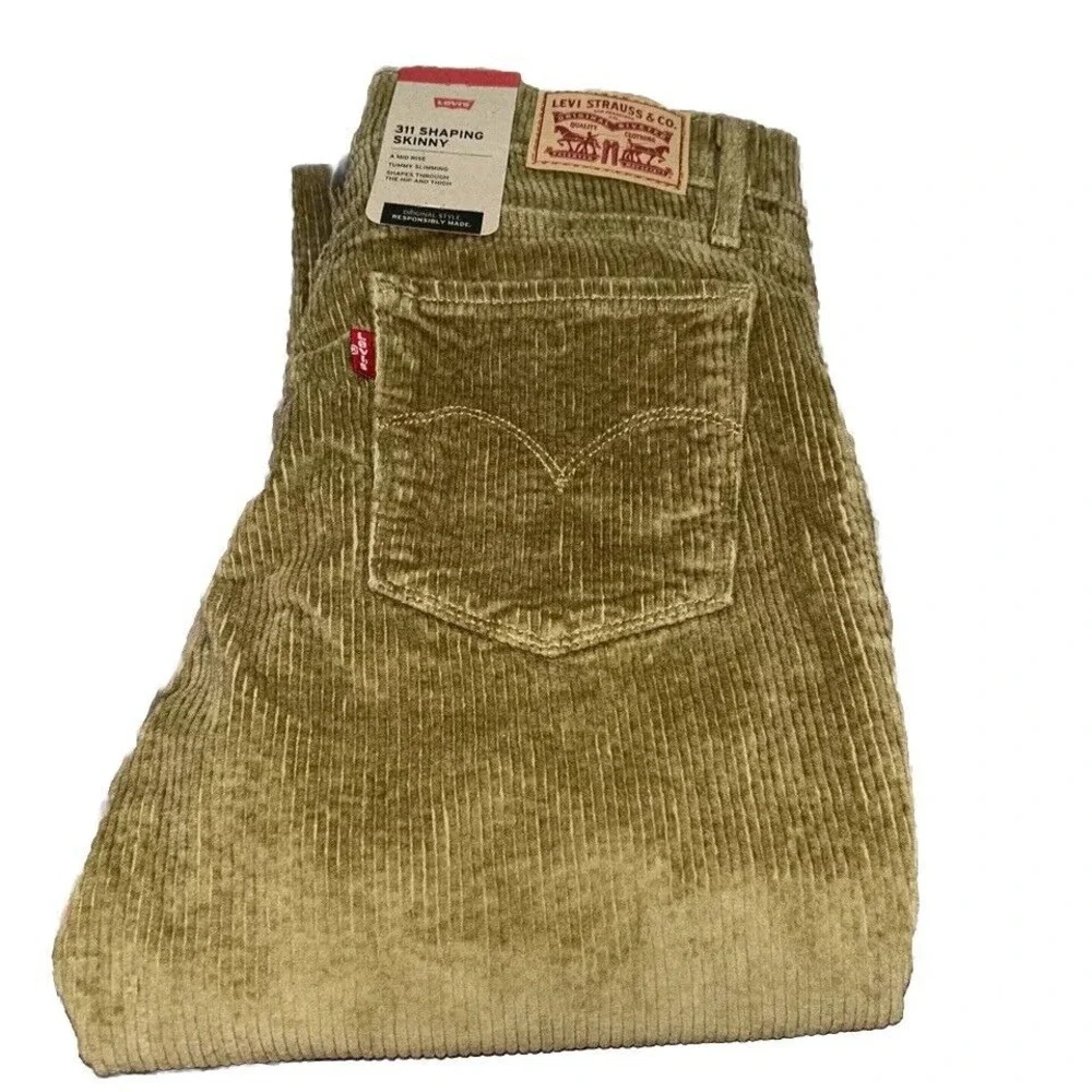 NWT  Levi's‎ 311 Shaping Skinny Corduroy Jeans, Womens 29x30